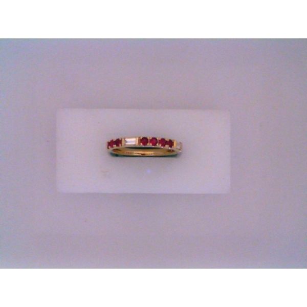 NAS 14K Yellow Gold Jewelry Huffords Jewelry Frontenac, MO