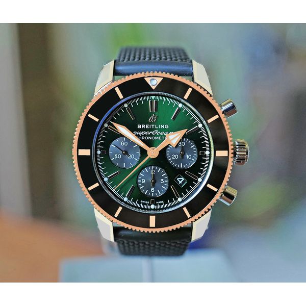 Breitling Superocean Heritage II Chronograph 44 Red Gold Bezel Green Dial UB01622A1L1S1 Preowned Huffords Jewelry Frontenac, MO