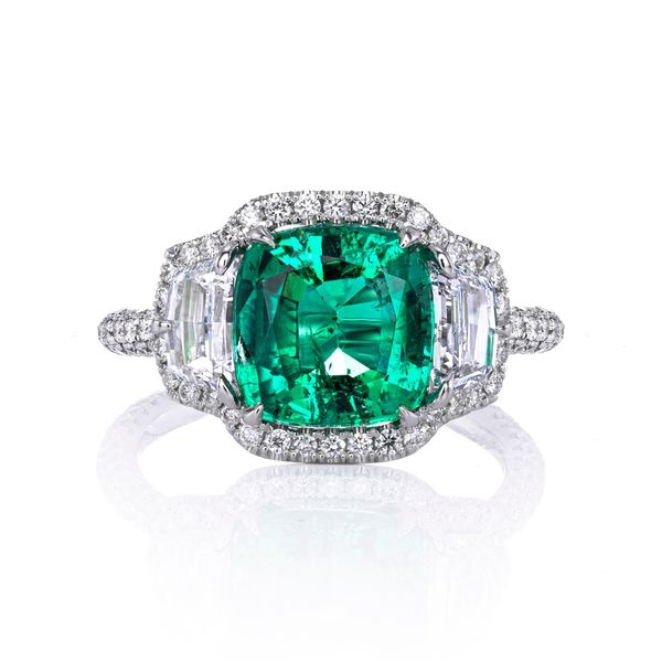 18K White Gold Ring Huffords Jewelry Frontenac, MO