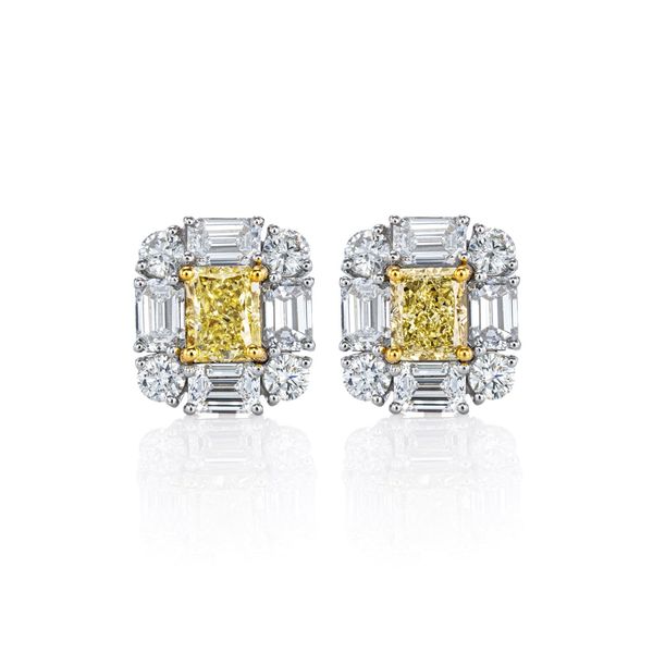 18K Yellow Gold Earrings Huffords Jewelry Frontenac, MO