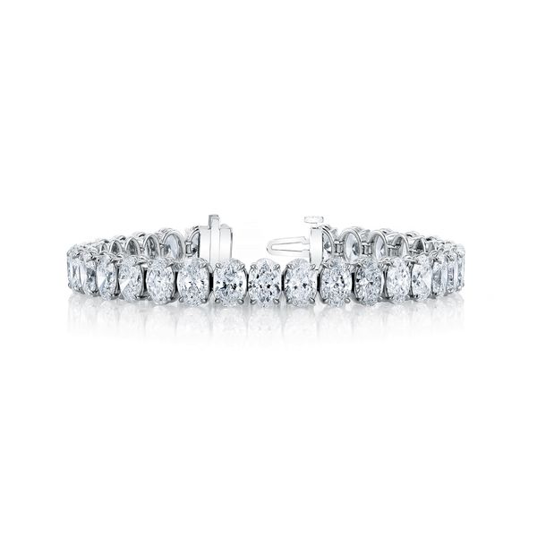 18K White Gold Bracelet Huffords Jewelry Frontenac, MO