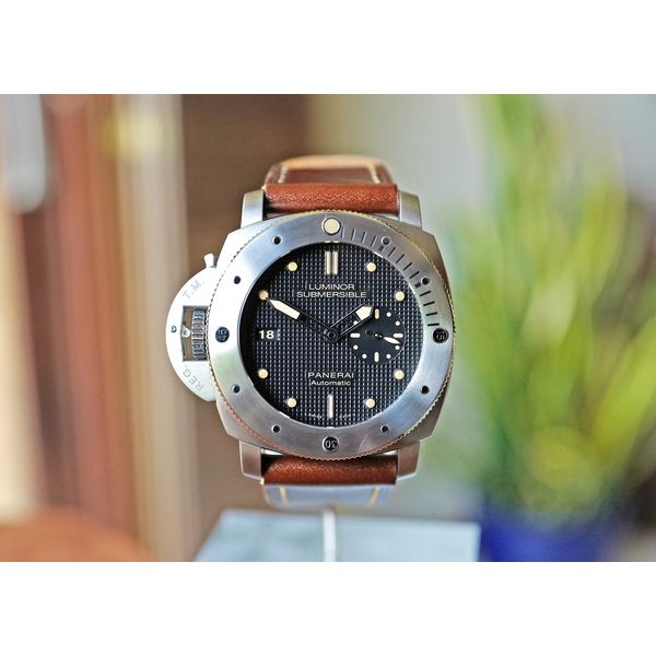 Watch Huffords Jewelry Frontenac, MO