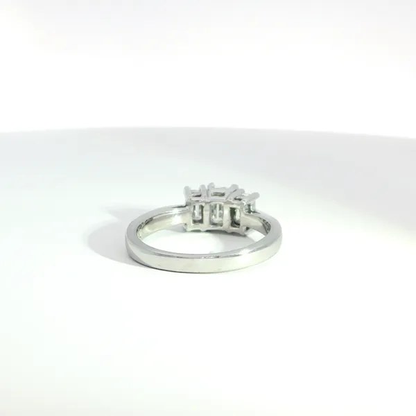 Diamond Engagement Ring Image 3 Hupp Jewelers Fishers, IN