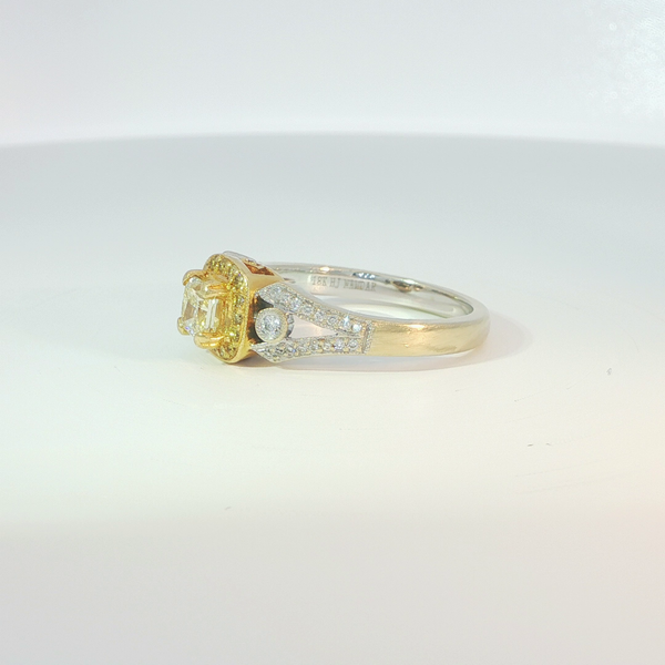 Diamond Engagement Ring Image 5 Hupp Jewelers Fishers, IN