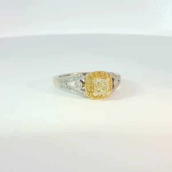 Diamond Engagement Ring Hupp Jewelers Fishers, IN