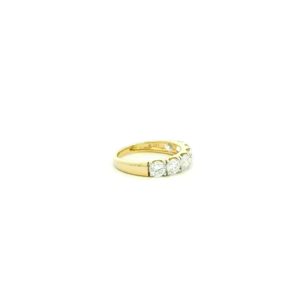 Anniversary Ring Image 5 Hupp Jewelers Fishers, IN