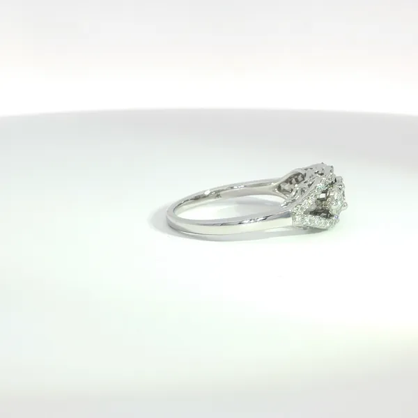 Women's Diamond Fashion Ring Image 3 Hupp Jewelers Fishers, IN