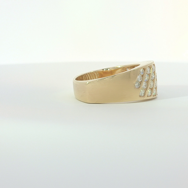 Women's Diamond Fashion Ring Image 5 Hupp Jewelers Fishers, IN