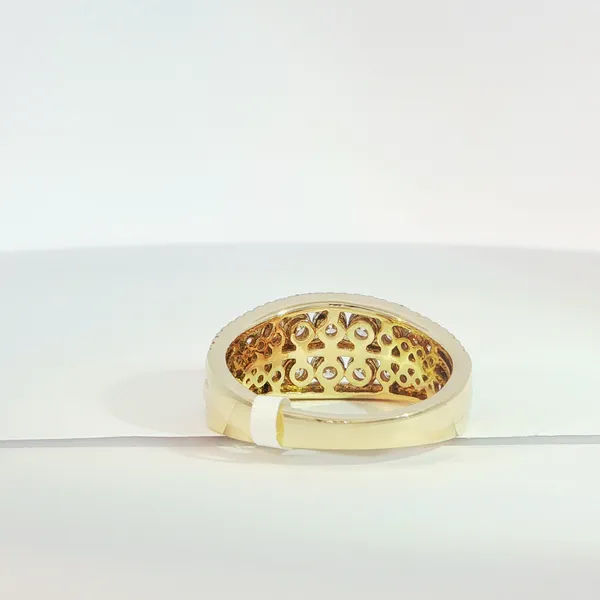 Women's Diamond Fashion Ring Image 3 Hupp Jewelers Fishers, IN