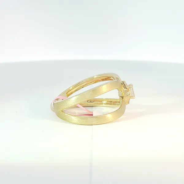 Women's Diamond Fashion Ring Image 4 Hupp Jewelers Fishers, IN