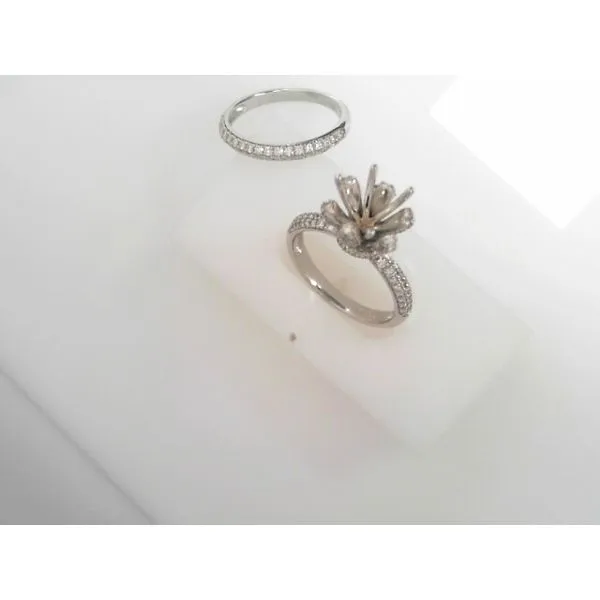 Engagement Ring Setting Hupp Jewelers Fishers, IN