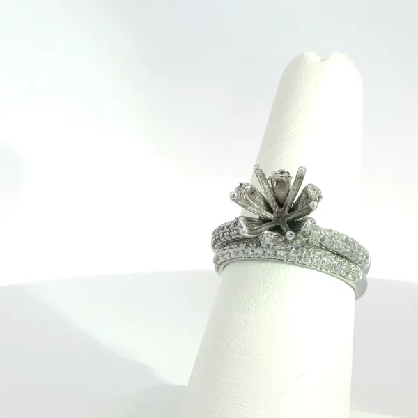 Engagement Ring Setting Hupp Jewelers Fishers, IN