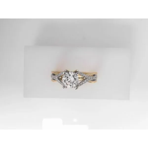 Engagement Ring Setting Hupp Jewelers Fishers, IN