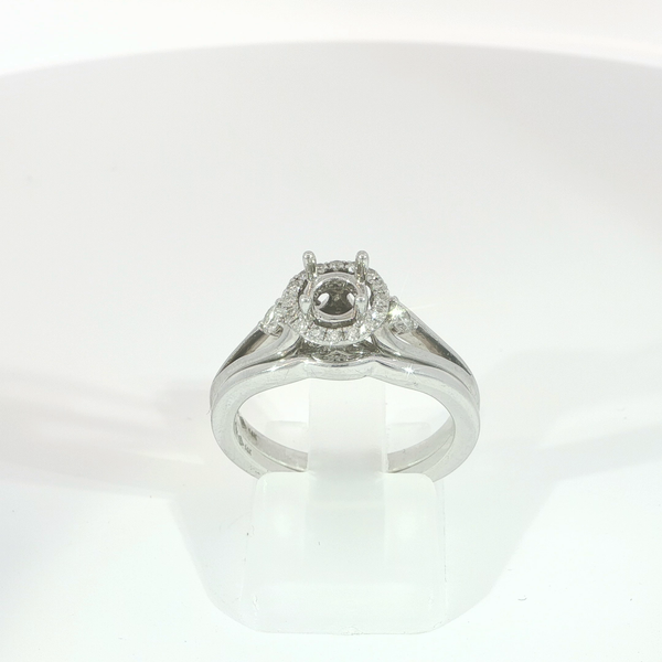 Engagement Ring Setting Hupp Jewelers Fishers, IN