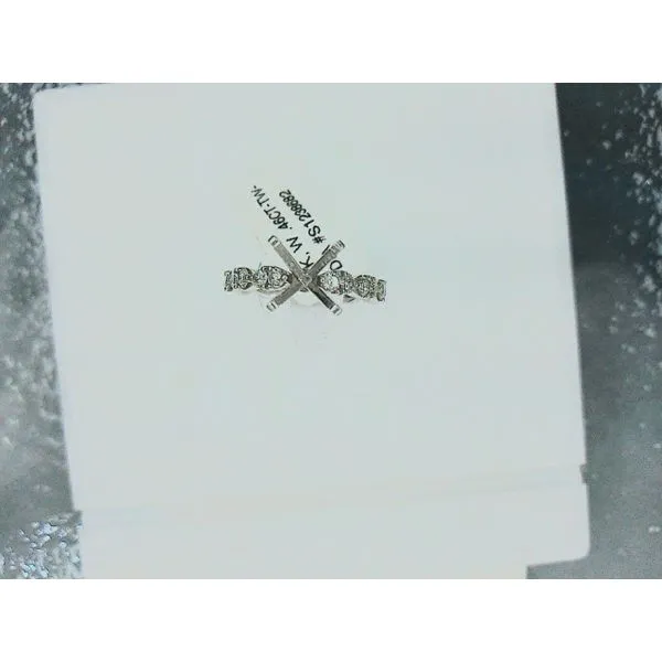 Engagement Ring Setting Hupp Jewelers Fishers, IN