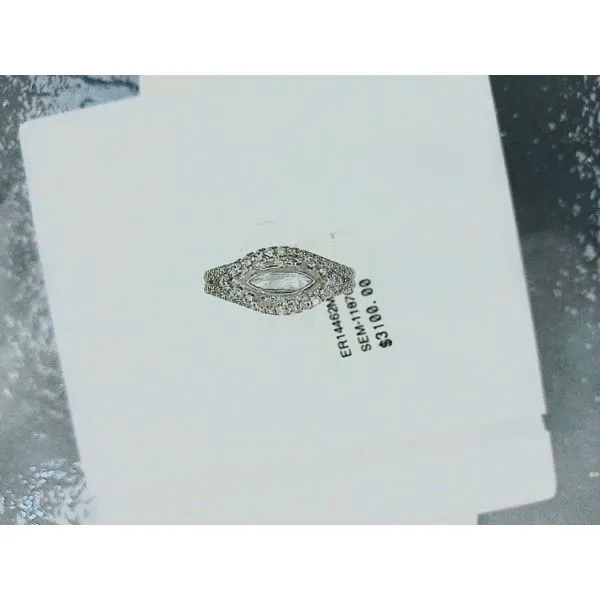 Engagement Ring Setting Hupp Jewelers Fishers, IN