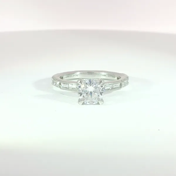 Engagement Ring Setting Hupp Jewelers Fishers, IN