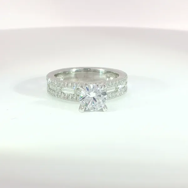 Engagement Ring Setting Hupp Jewelers Fishers, IN