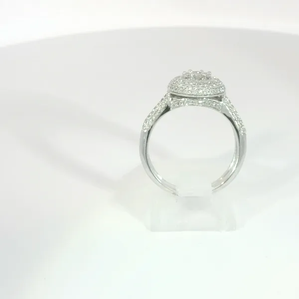 Wedding Set Image 3 Hupp Jewelers Fishers, IN