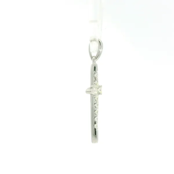 Diamond Pendant Image 5 Hupp Jewelers Fishers, IN