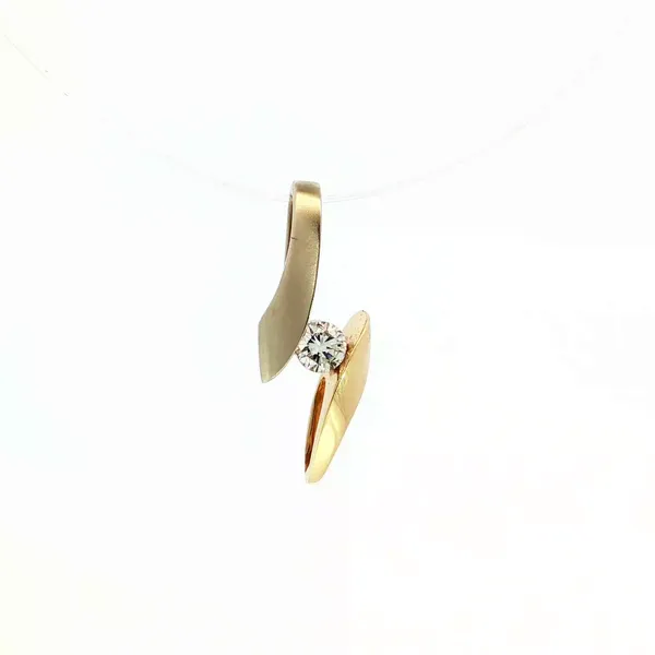 Diamond Pendant Hupp Jewelers Fishers, IN