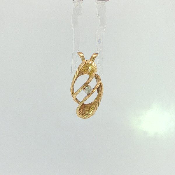 Diamond Pendant Hupp Jewelers Fishers, IN