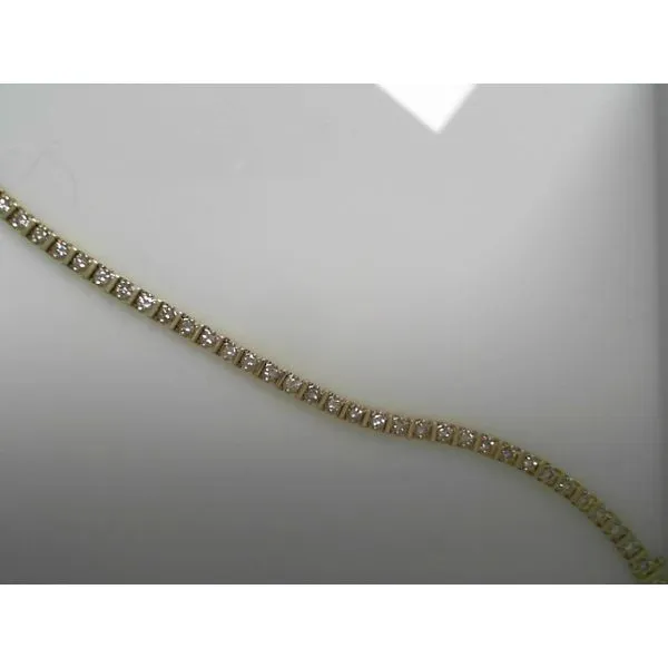 Diamond Bracelet Hupp Jewelers Fishers, IN