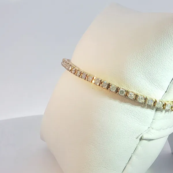 Diamond Bracelet Image 4 Hupp Jewelers Fishers, IN