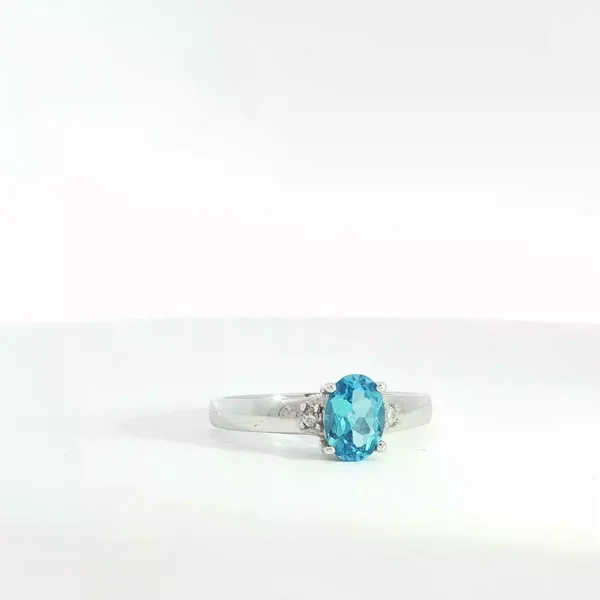 Women's Colored Stone Fashion Ring Hupp Jewelers Fishers, IN