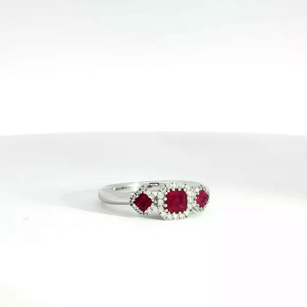 Women's Colored Stone Fashion Ring Hupp Jewelers Fishers, IN