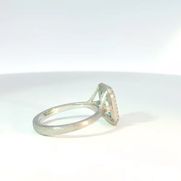 Women's Colored Stone Fashion Ring Image 4 Hupp Jewelers Fishers, IN