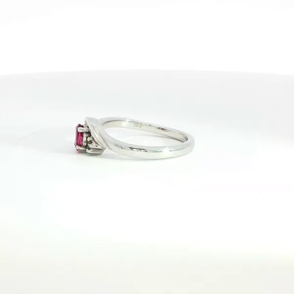 Women's Colored Stone Fashion Ring Image 3 Hupp Jewelers Fishers, IN