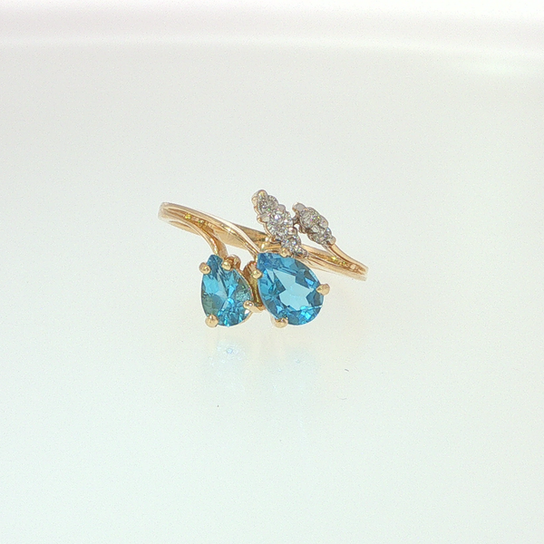 Women's Colored Stone Fashion Ring Hupp Jewelers Fishers, IN