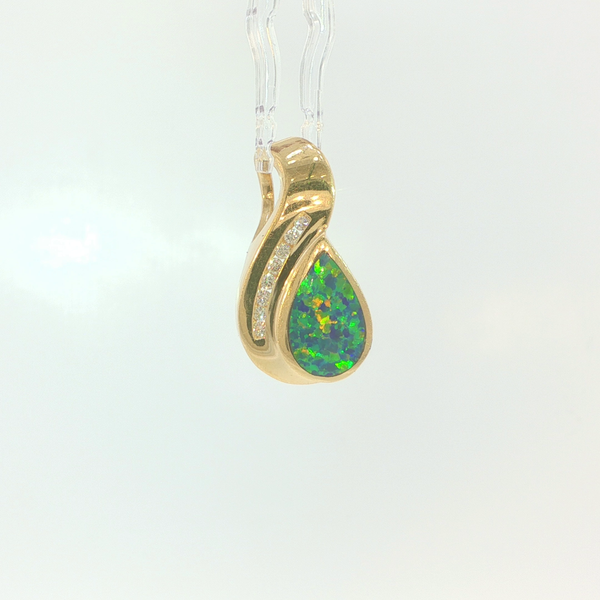 Colored Stone Pendant Hupp Jewelers Fishers, IN