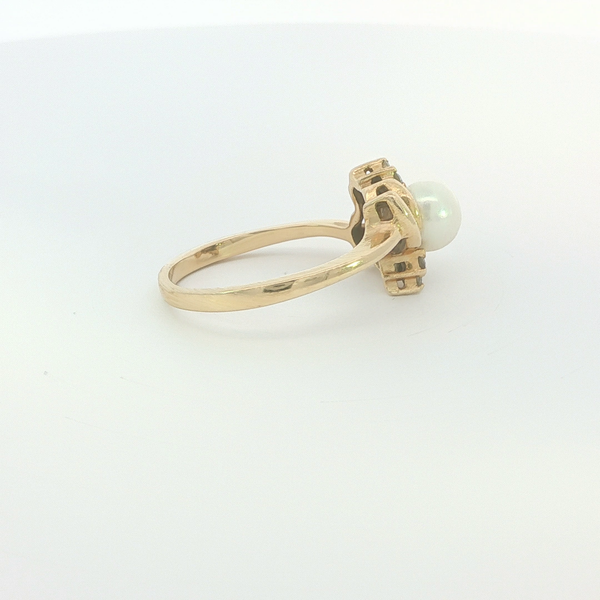 Pearl Ring Image 5 Hupp Jewelers Fishers, IN