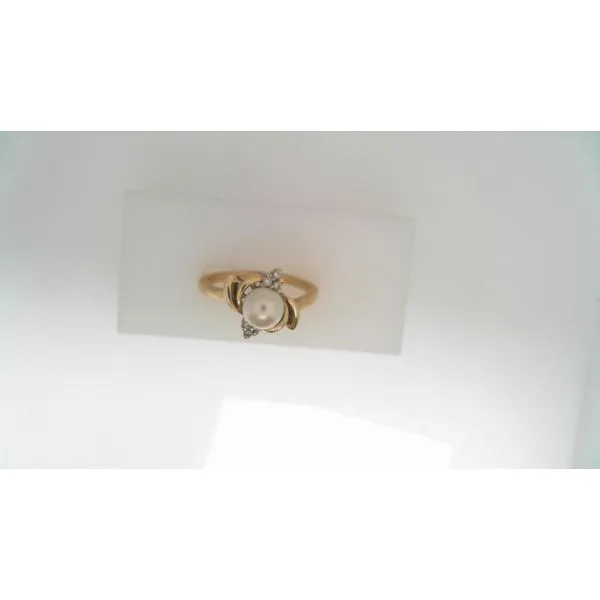 Pearl Ring Hupp Jewelers Fishers, IN