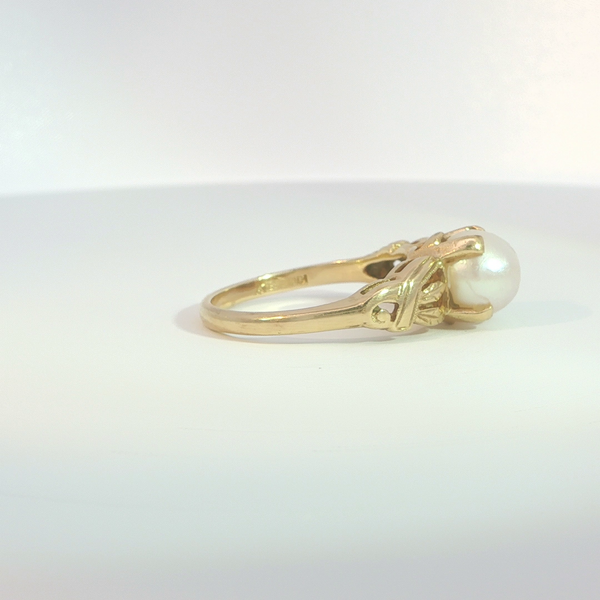 Pearl Ring Image 4 Hupp Jewelers Fishers, IN