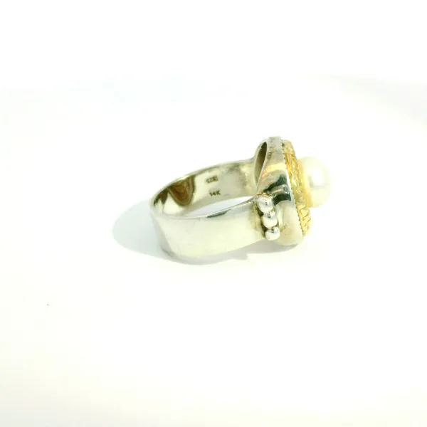 Pearl Ring Image 5 Hupp Jewelers Fishers, IN