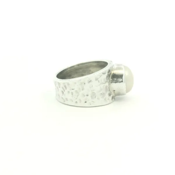 Pearl Ring Image 5 Hupp Jewelers Fishers, IN
