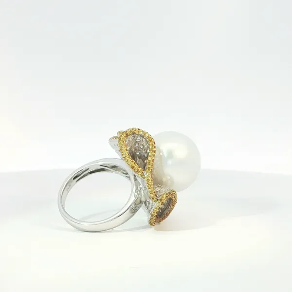 Pearl Ring Image 3 Hupp Jewelers Fishers, IN