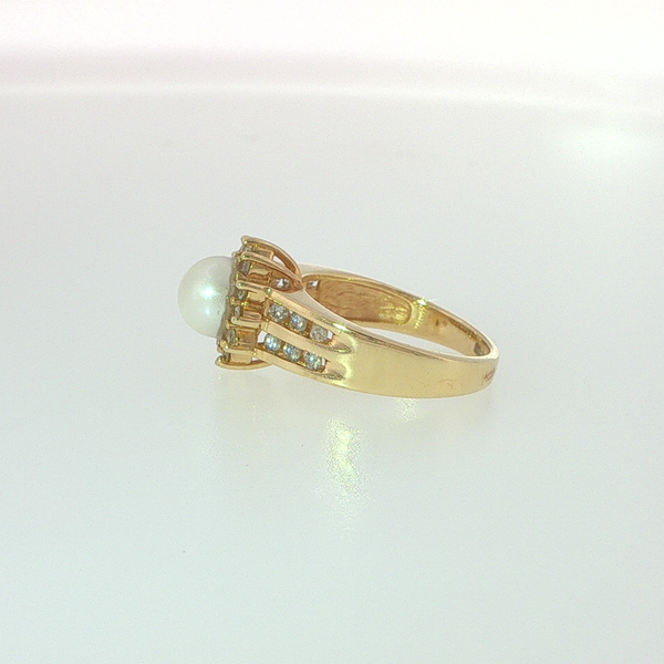 Pearl Ring Image 3 Hupp Jewelers Fishers, IN