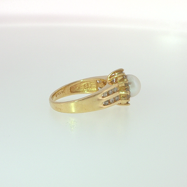 Pearl Ring Image 5 Hupp Jewelers Fishers, IN