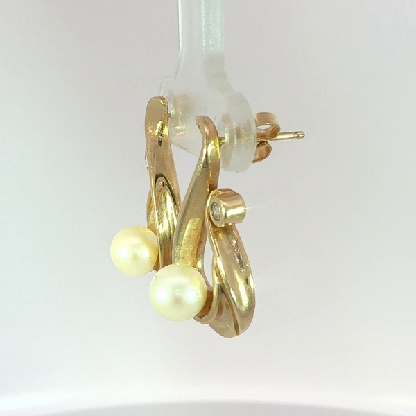 Pearl Earrings Image 2 Hupp Jewelers Fishers, IN