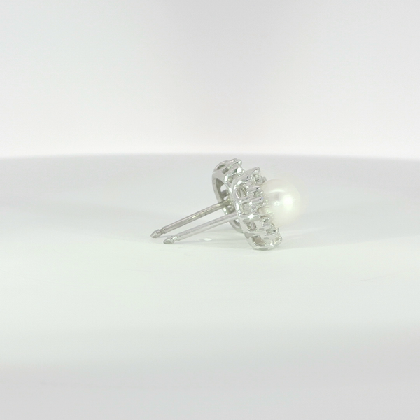 Pearl Earrings Image 5 Hupp Jewelers Fishers, IN