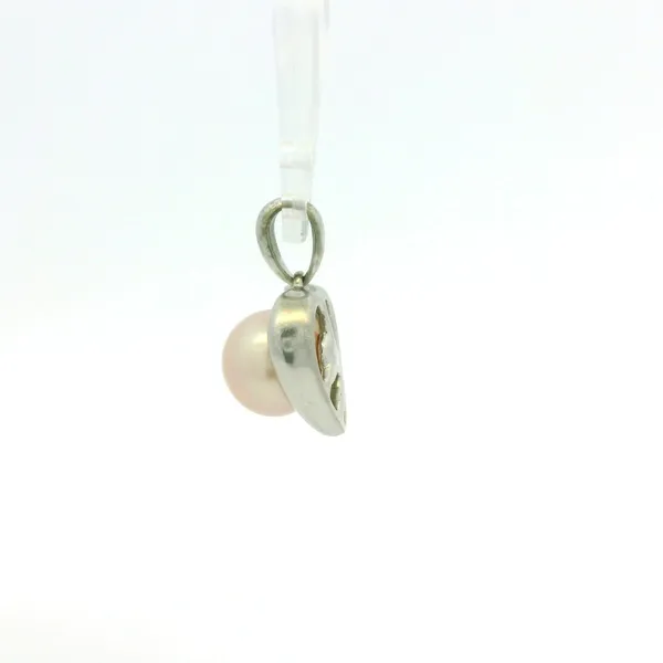 Pearl Pendant Image 3 Hupp Jewelers Fishers, IN