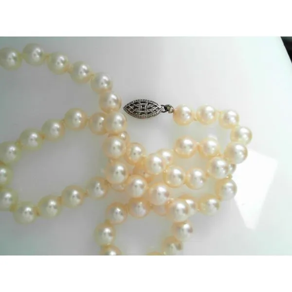 Pearl Strand Hupp Jewelers Fishers, IN
