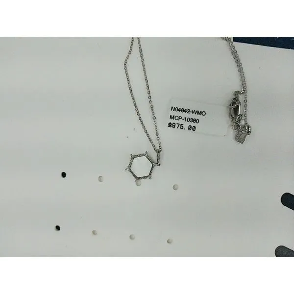 Pearl Strand Hupp Jewelers Fishers, IN