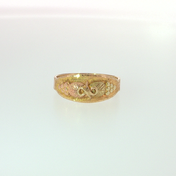 Women's Precious Metal Fashion Ring Hupp Jewelers Fishers, IN