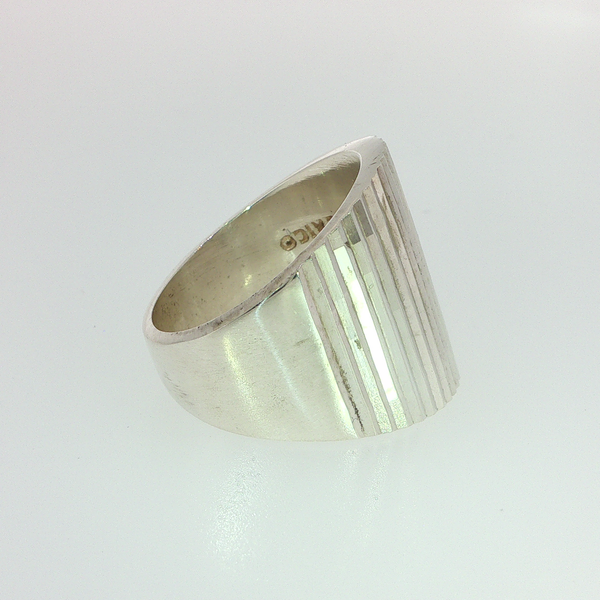 Silver Ring Image 2 Hupp Jewelers Fishers, IN