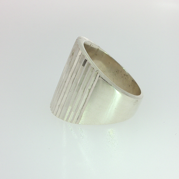 Silver Ring Image 4 Hupp Jewelers Fishers, IN